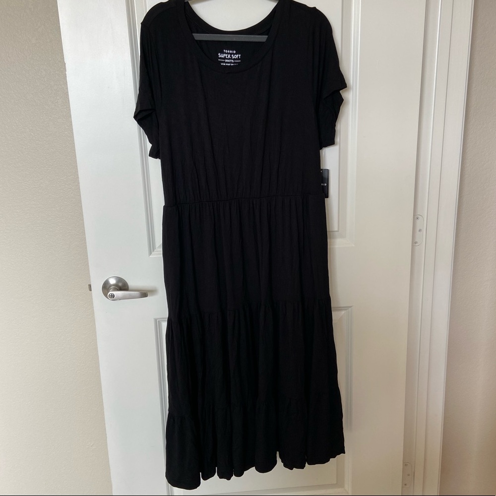 Torrid tiered midi dress